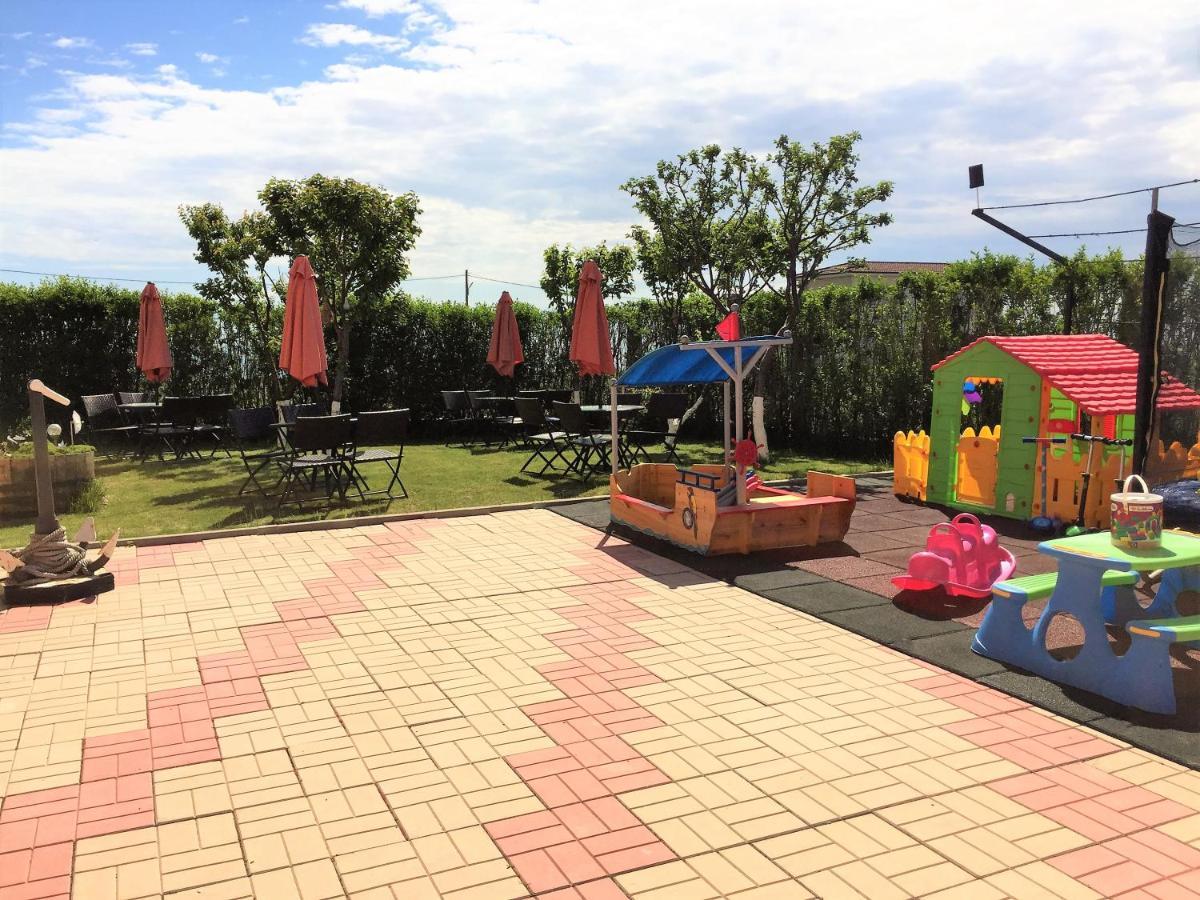 Casa Eden Otel Costinești Dış mekan fotoğraf